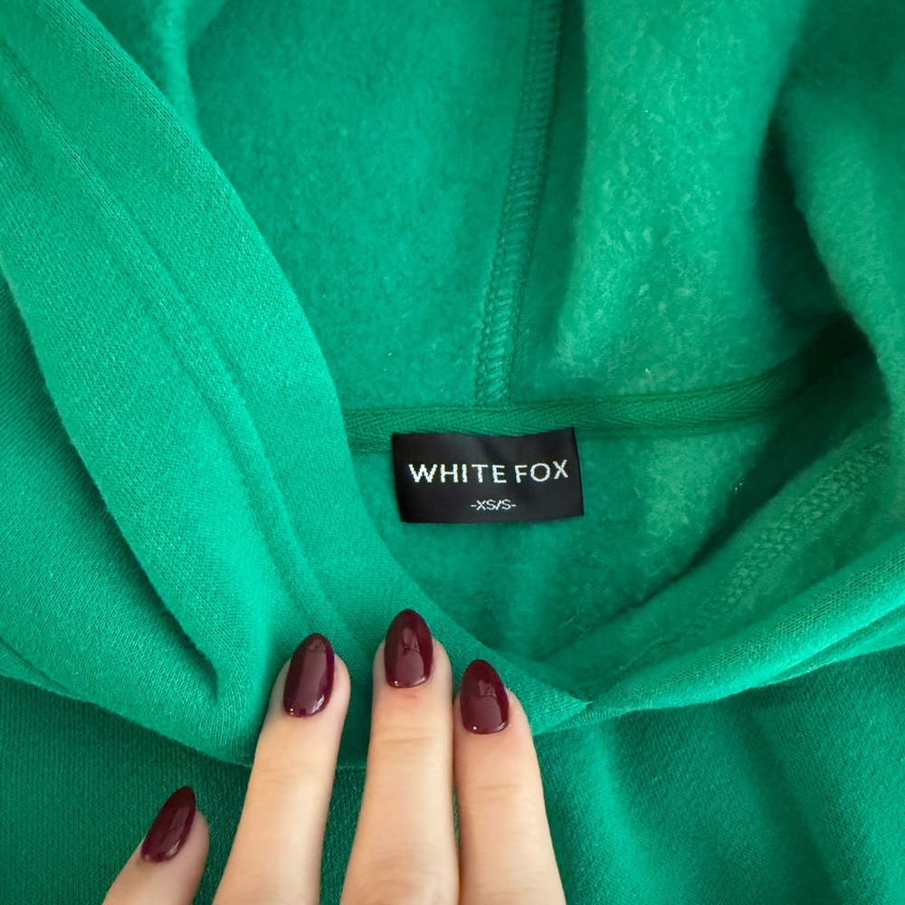 Green White Fox Boutique Hoodie and Sweatpants Set - Picture 3 of 12